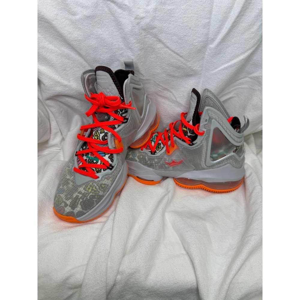 Nike Air LeBron 19 Mid Fast Food GS Size 6.5Y Youth Unisex Basketball Shoes